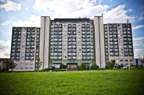 Volha – Prague, NY