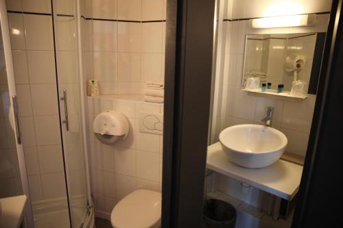 Kahden hengen huone
