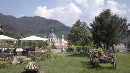 Hotel Blaue Gams ***S - image 10