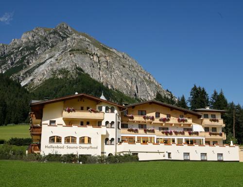  Kirchdach, Pension in Gschnitz bei Obernberg am Brenner