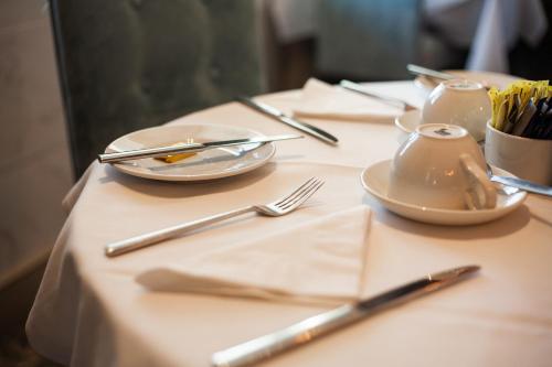 Berwick Manor Hotel - image 6