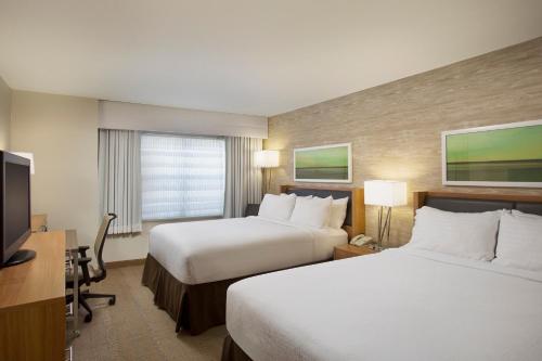 Holiday Inn Grand Rapids-Airport, an IHG Hotel