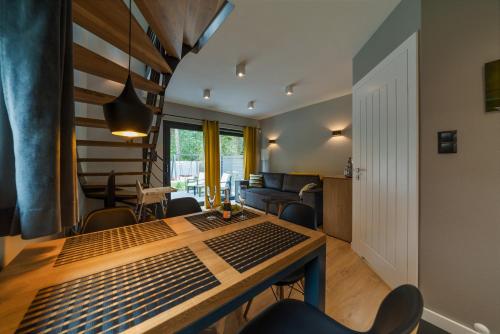 Apartment - Split Level