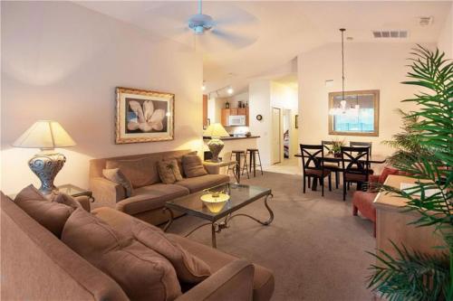 A wonderful 5 bedroom vacation rental with its own private pool