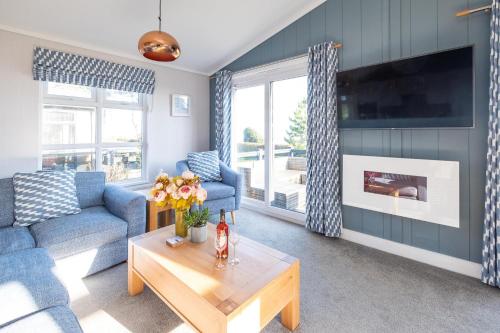 Sea Breeze - main image