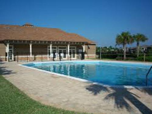 4 bedroom villa with its own private swimming pool - image 3