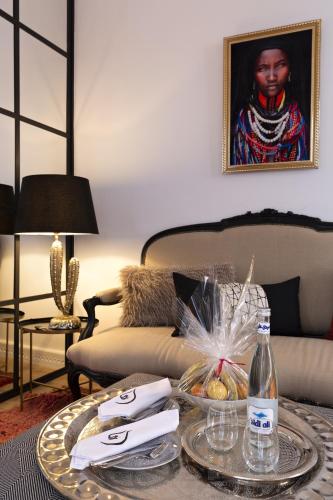 244636995 Suite Azur Hotel