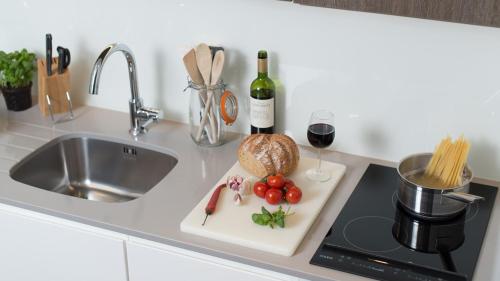 Staybridge Suites London-Vauxhall an IHG Hotel - image 9