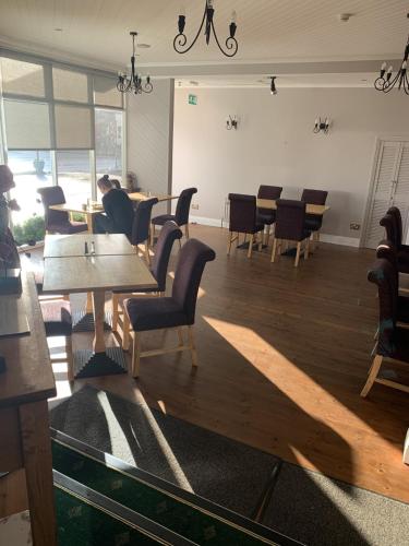 The Town House Hotel - image 10