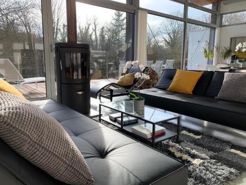 La Maison d'Architecte en pleine nature - le "Clos des Chevreuils" in Beaumont