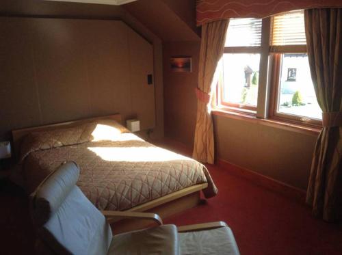 Tranquil accommodation in a great location.