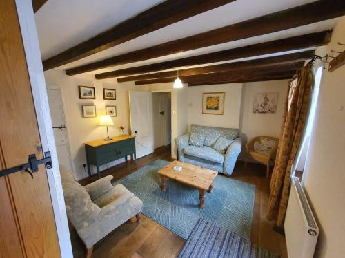 Greengate Cottage - image 14