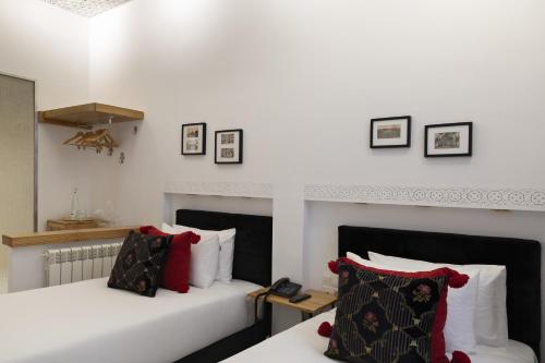 244648169 Suite Azur Hotel