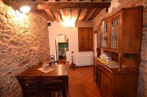 Létesítmények, La Divina Dimora Il Castello degli Spiriti Magni in Montepescali
