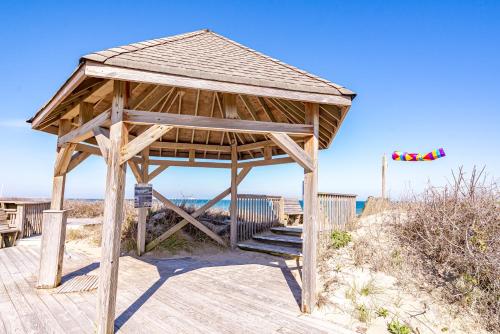 It's a Shore Thing - image 3