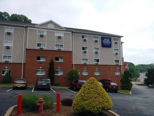 InTown Suites Extended Stay Pittsburgh PA - main image
