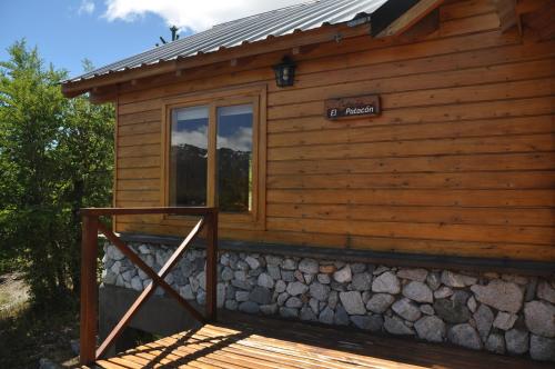 Parajes del lejano sur Cabaña El Patacón (Parajes del lejano sur Cabana El Patacon) in Villa Pehuenia