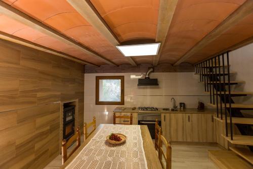 廚房, Casa Rural La Vinyeta in 貝尼法薩波布拉