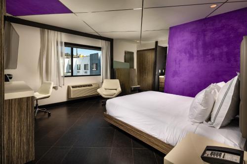 The Moment Hotel in Los Angeles, USA
