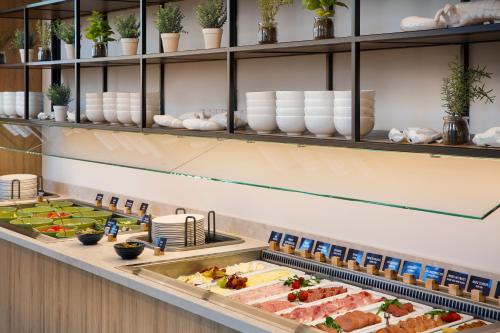 Holiday Inn - Hamburg - HafenCity an IHG Hotel - image 3