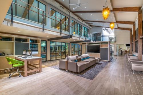 Holiday Inn Cape Cod - Hyannis by IHG in Hyannis, USA