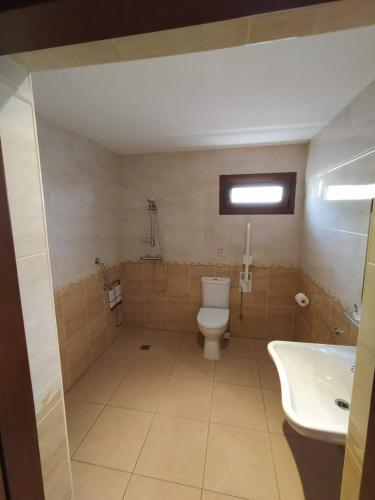 Hostal Gran Sol - image 2