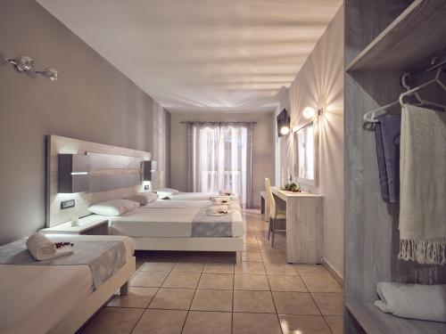 Aeon Hotel - image 6