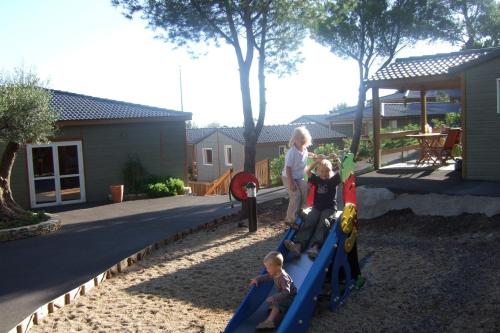 Lagrange Grand Bleu Vacances – Résidence Les Pescalunes - image 3