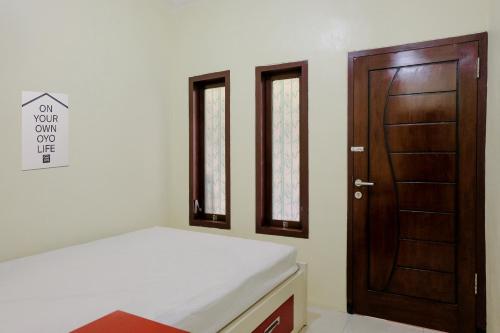 Zulfina Blue Fire House by OYO Rooms – Banyuwangi Recency, NE