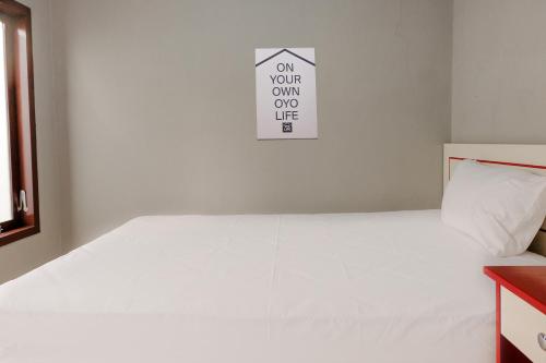 Zulfina Blue Fire House by OYO Rooms – Banyuwangi Recency, NE