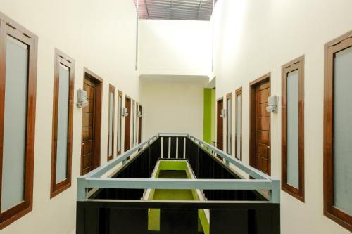Zulfina Blue Fire House by OYO Rooms – Banyuwangi Recency, NE