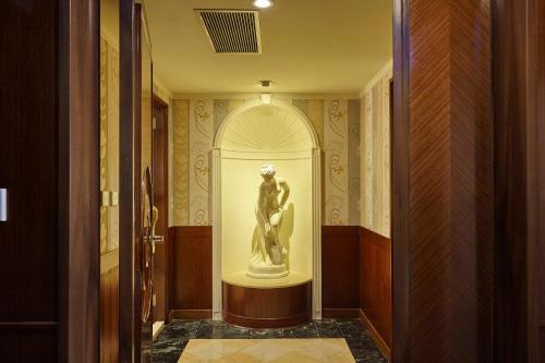 Rido Hotel - image 5