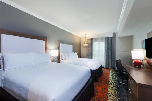 Holiday Inn Houston NE-Bush Airport Area, an IHG Hotel - image 10