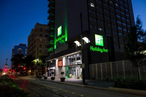 Holiday Inn Houston Downtown, an IHG Hotel