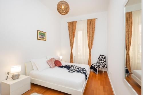 Superior Two-Bedroom Apartment - Dropceva Street 6a