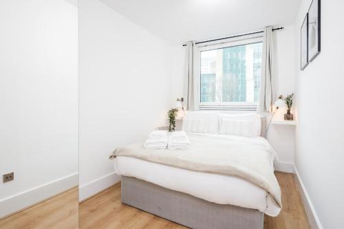 WelcomeStay Vauxhall St Georges Wharf 2 Bedroom Apartment - image 5