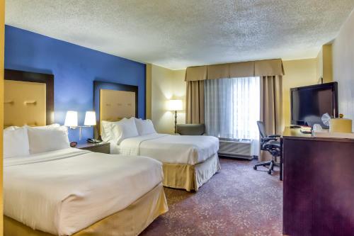 Holiday Inn Indianapolis North-Carmel an IHG Hotel - image 8