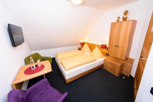 Wohlfuhlhotel IM SCHLOSSPARK - Self CheckIn 52m von Willebadessen entfernt