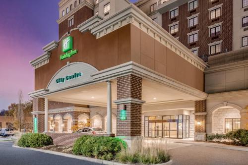 Holiday Inn Lafayette-City Centre, an IHG Hotel