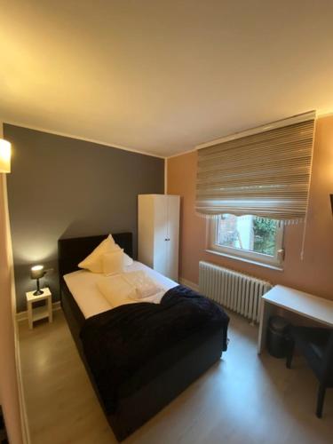 Hotel Sophia Ideally located in the Warendorf area, Hotel Sophia promises a relaxing and wonderful visit. The property offers guests a range of services and amenities designed to provide comfort and convenience. S