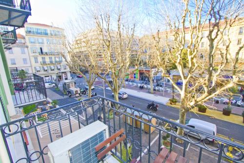 PROMENADE HOLIDAY - GRIMALDI CITY CENTER - image 9