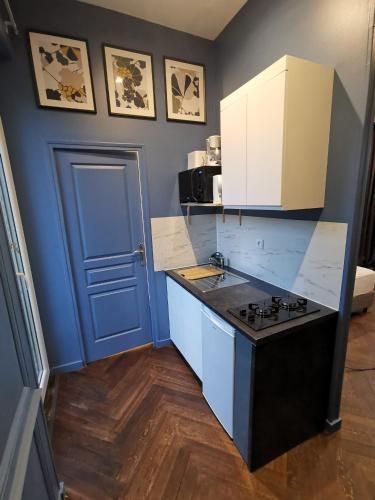 廚房, Manoir des Carreaux Chambres d'hôtes (Manoir des Carreaux Chambres d'hotes) in 安古維爾