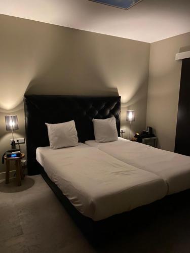 Camp Inn Hotel - image 8