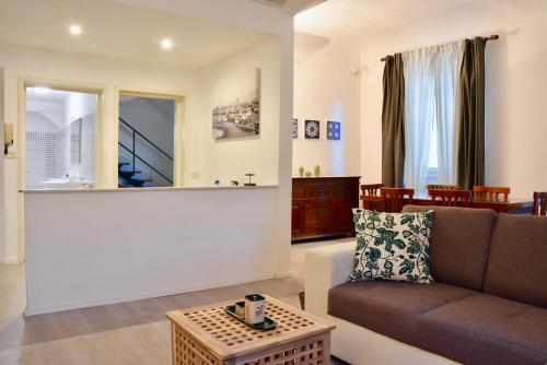 Vasco Pratolini Apartment di Stefania Sesto, Florencie (fotografie 7)
