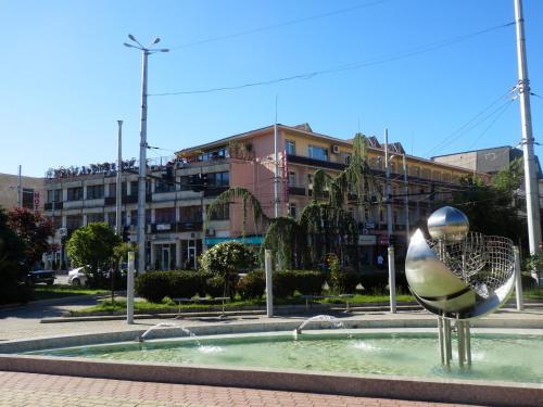 Семеен Хотел РОЗА, Kazanlŭk (foto 2)