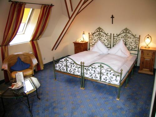 1 queen bed