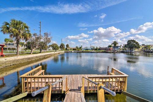 Hudson Home with Boat Dock Walk to Gulf of Mexico! Hudson Home with Boat Dock Walk to Gulf of Mexico!