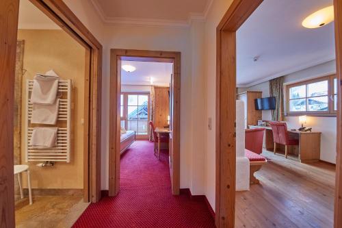 Bauernhof Hotel Oberschwarzach in Hinterglemm