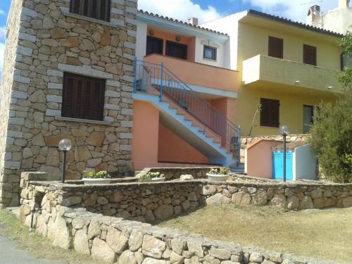 Rossella Apartments