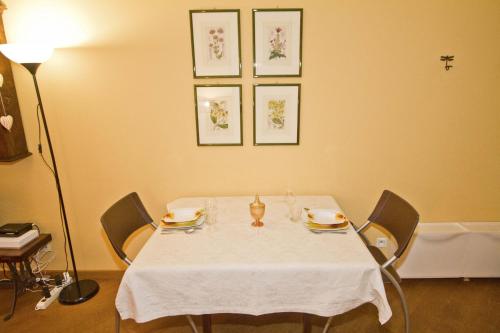 PROMENADE HOLIDAY - GRIMALDI CITY CENTER - main image